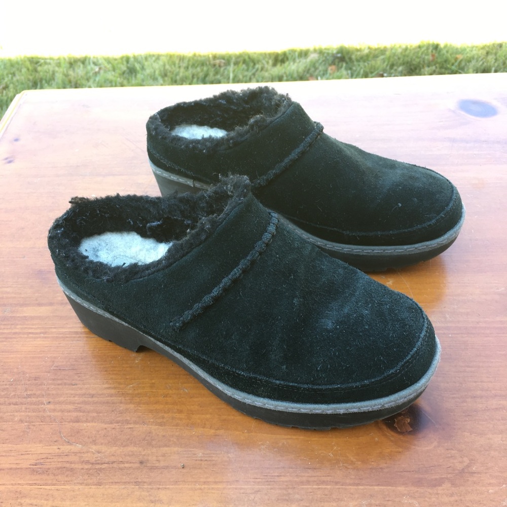 Ugg Lynwood Clog Suede Wool Shoes